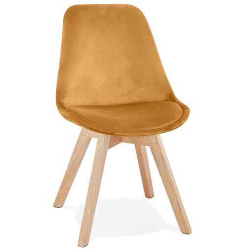 Chaise en velours moutarde 'JOE' avec structure en bois naturel